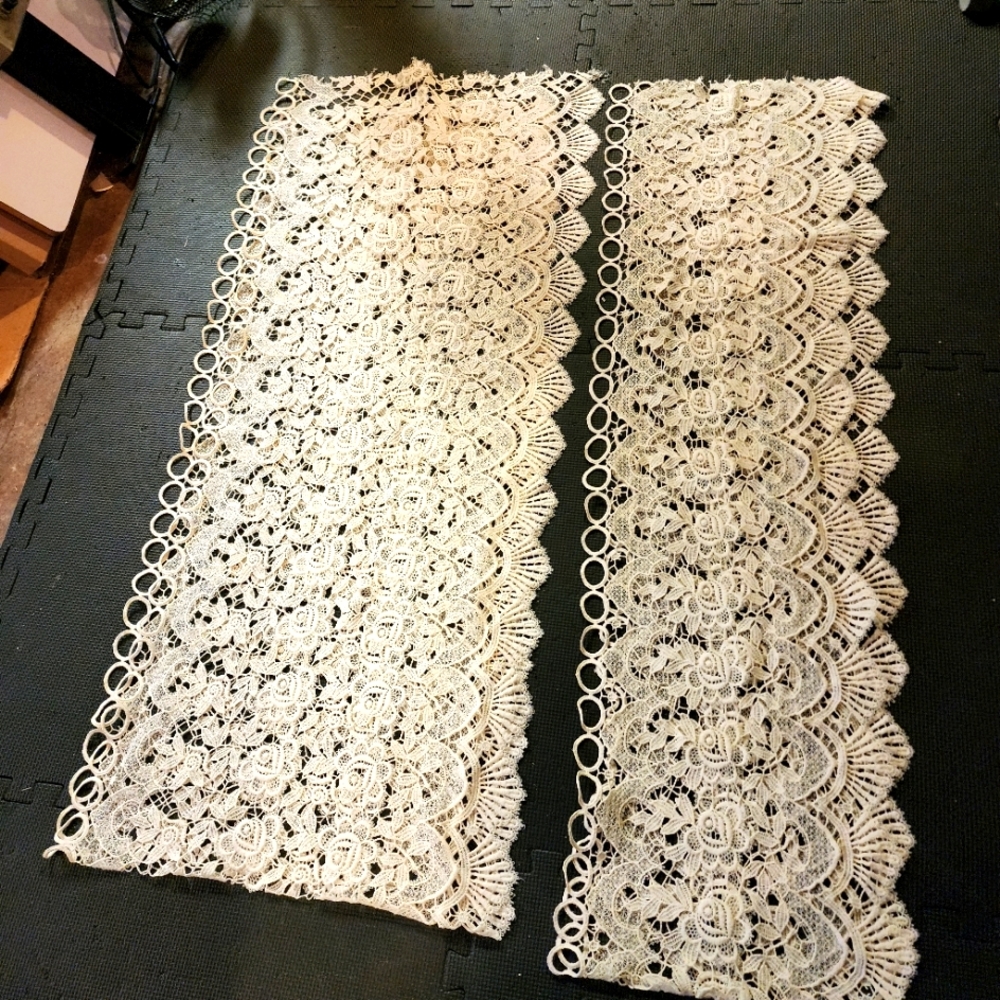 Dutch Lace Cafe Curtains 80s